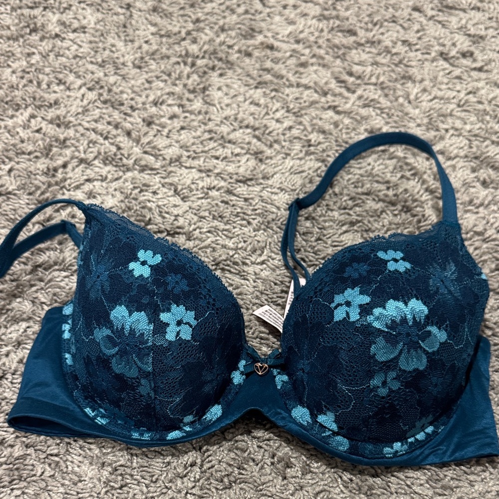 Victoria's Secret Teal Lace Bra